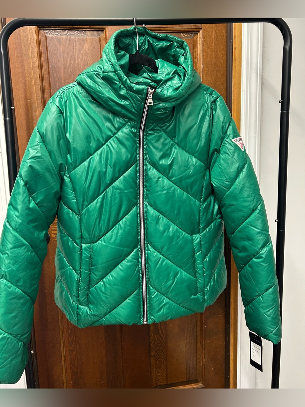 Guess women's Shiny Emerald Green Quilted Puffer Jacket with Hood